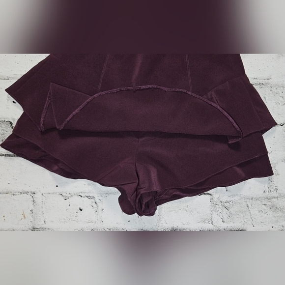 Revamped Plum Ruffle Skort Shorts M – High Rise Layered Mini - Picture 6 of 9